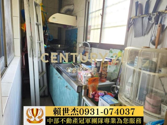 南投南投市透天-1