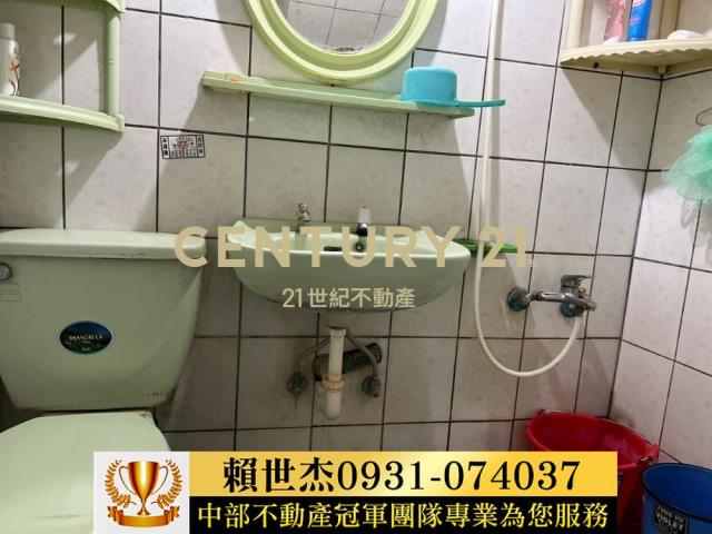 南投市透天-4