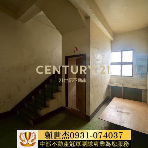 南投市透天-12